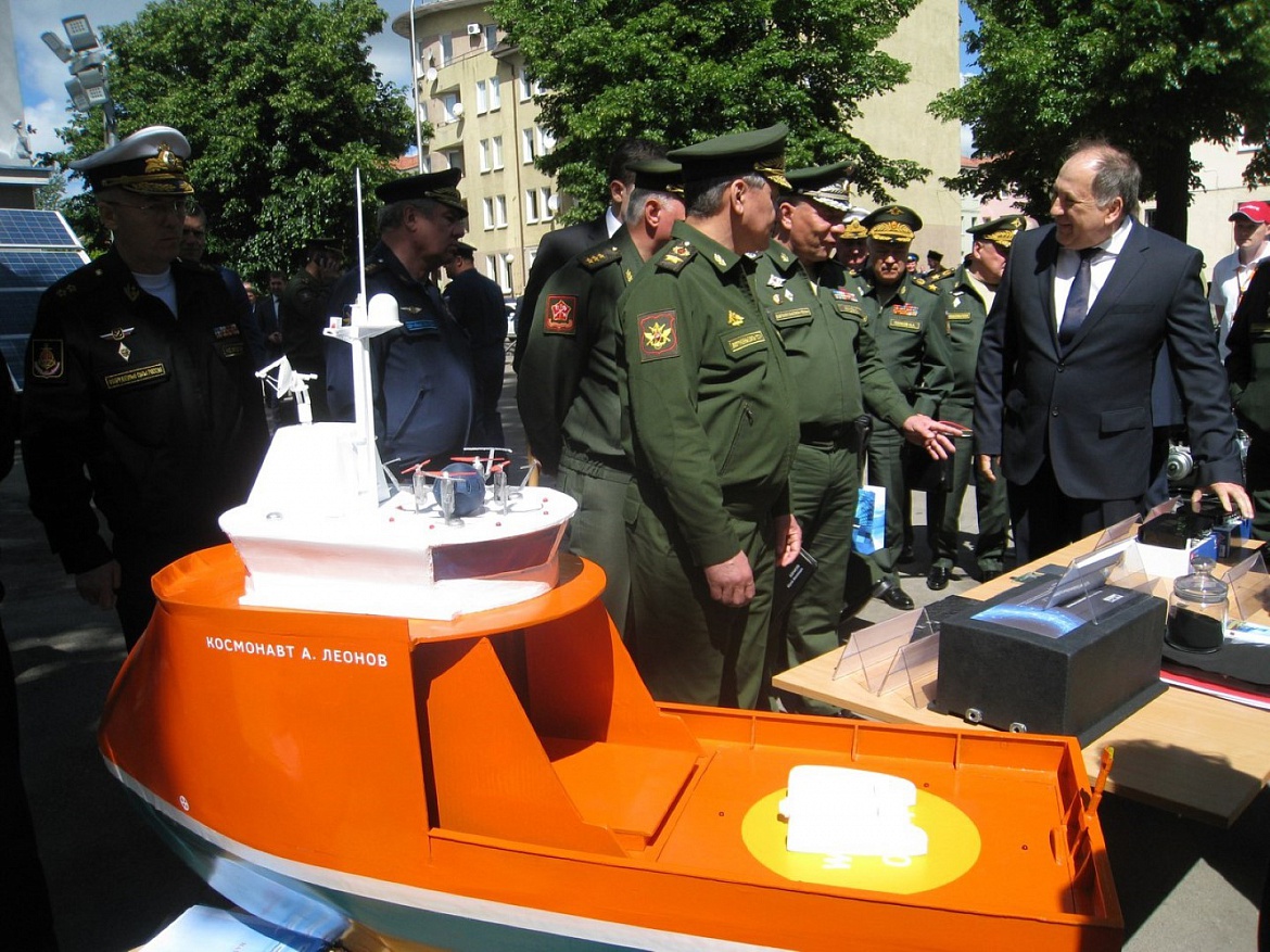 "Морским судам быть!