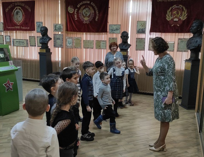 Патриотическое воспитание самых юных граждан