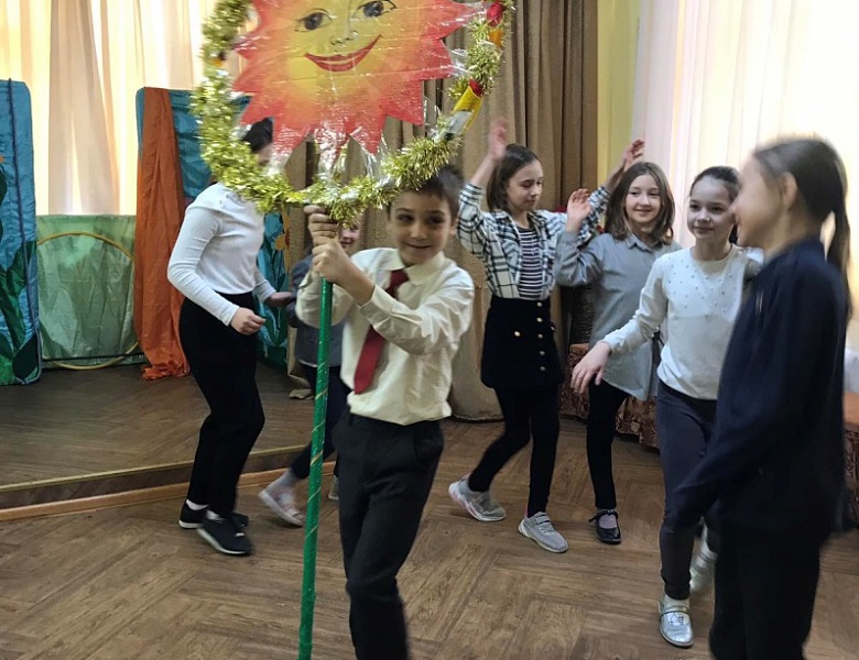 Проводы Масленицы в ДЮЦ "На Комсомольской"