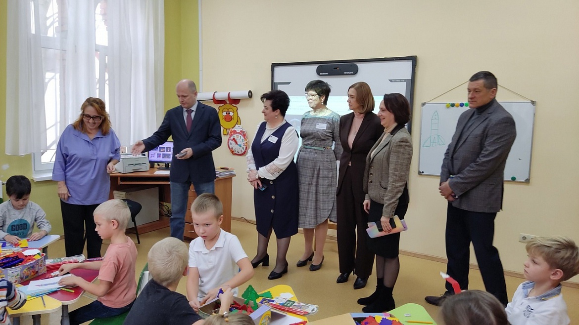 Детско-юношеский центр "На Комсомольской" посетил Балашов Роман Викторович, полномочный представитель Президента Российской Федерации в Северо-Западном федеральном округе