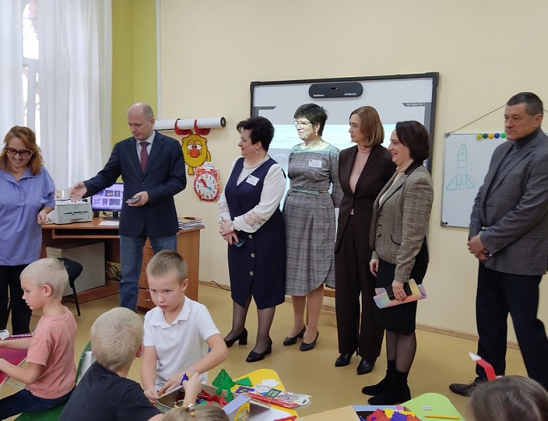 Детско-юношеский центр "На Комсомольской" посетил Балашов Роман Викторович, полномочный представитель Президента Российской Федерации в Северо-Западном федеральном округе