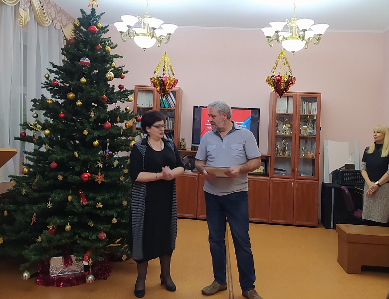 Торжественное вручение свидетельств стипендиатам Главы городского округа «Город Калининград»