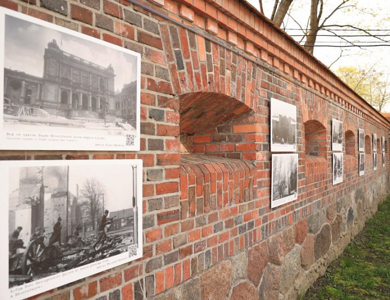 Выступление юных артистов на городском мероприятии, посвящённом Дню штурма  Кенигсберга  в музее «Фридландские ворота»