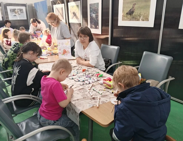 В Калининградском зоопарке наши педагоги провели пасхальные мастер-классы для детей