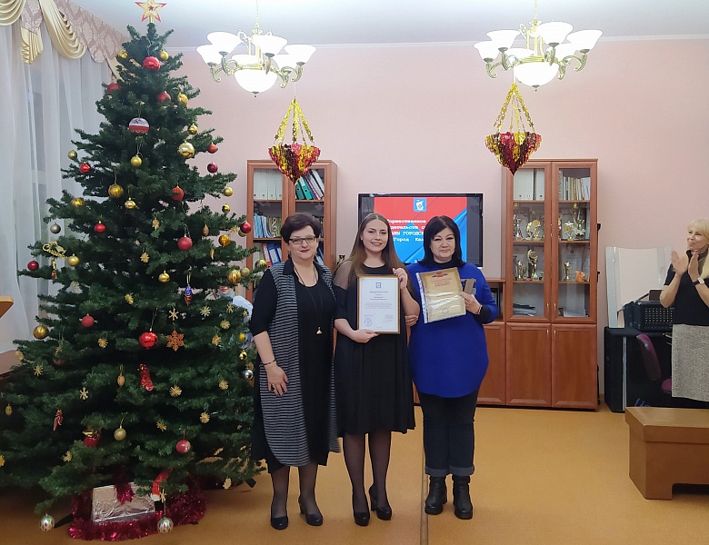 Торжественное вручение свидетельств стипендиатам Главы городского округа «Город Калининград»