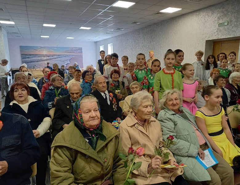 Патриотическая акция «Встречаем  победный май!»